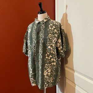 Iolani Men’s Vintage Hawaiian Hook & Loop Button Up Short Sleeve Barkcloth Shirt